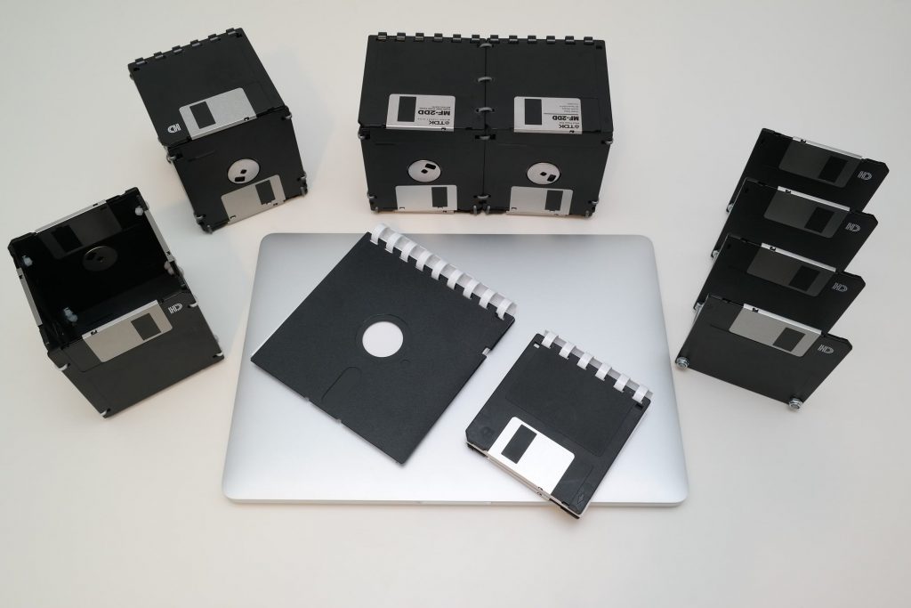 6-teiliges Floppy-Disk-Schreibtisch-Seit in Schwarz
